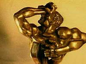 Приз Тэфи, скульптура Эрнста Неизвестного. Фото с сайта saratov.rfn.ru