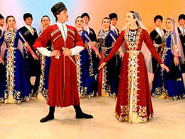 Чеченский ансамбль. Фото с сайта rosconcert.com