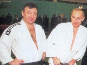 Аркадий Ротенберг и Владимир Путин. Фото с сайта navalny.livejournal.com