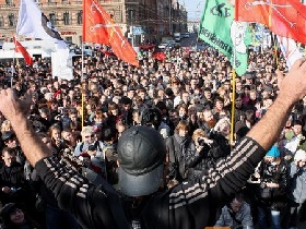 "Марш за сохранение Петербурга". Фото с сайта fontanka.ru