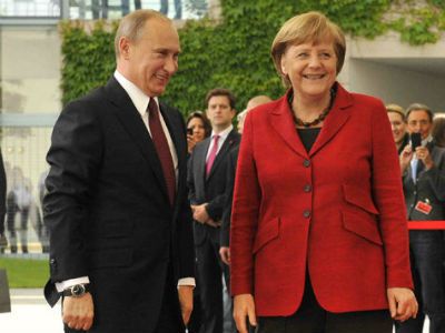 Путин и Меркель. Фото: mk.ru 