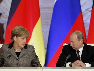 Путин и Меркель. Фото: vg-saveliev.livejournal.com