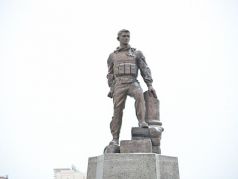 Памятник погибшему в Сирии спецназовцу Александру Прохоренко, Фото: orenburg-gov.ru