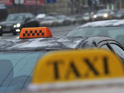 Такси. Источник - sputniknews-uz.com