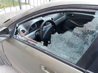 Разбитый автомобиль блогера Андрея Арзаматова. Фото: ОВД-Инфо