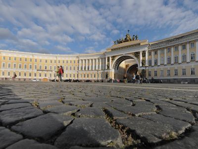 Здание Главного штаба в Санкт-Петербурге. Фото: Юрий Белинский / ТАСС