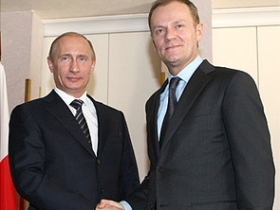 Владимир Путин и Дональд Туск, фото http://img.dni.ru