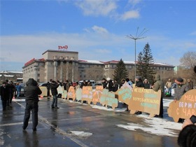 Акция автомобилистов в Красоярске. Фото:ikd.ru