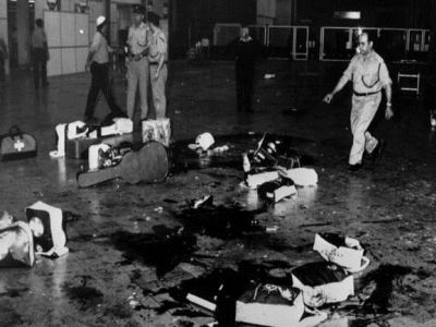 Аэропорт "Лод" после массового убийства, 30.05.1972. Фото: www.x-rayscreener.co.uk